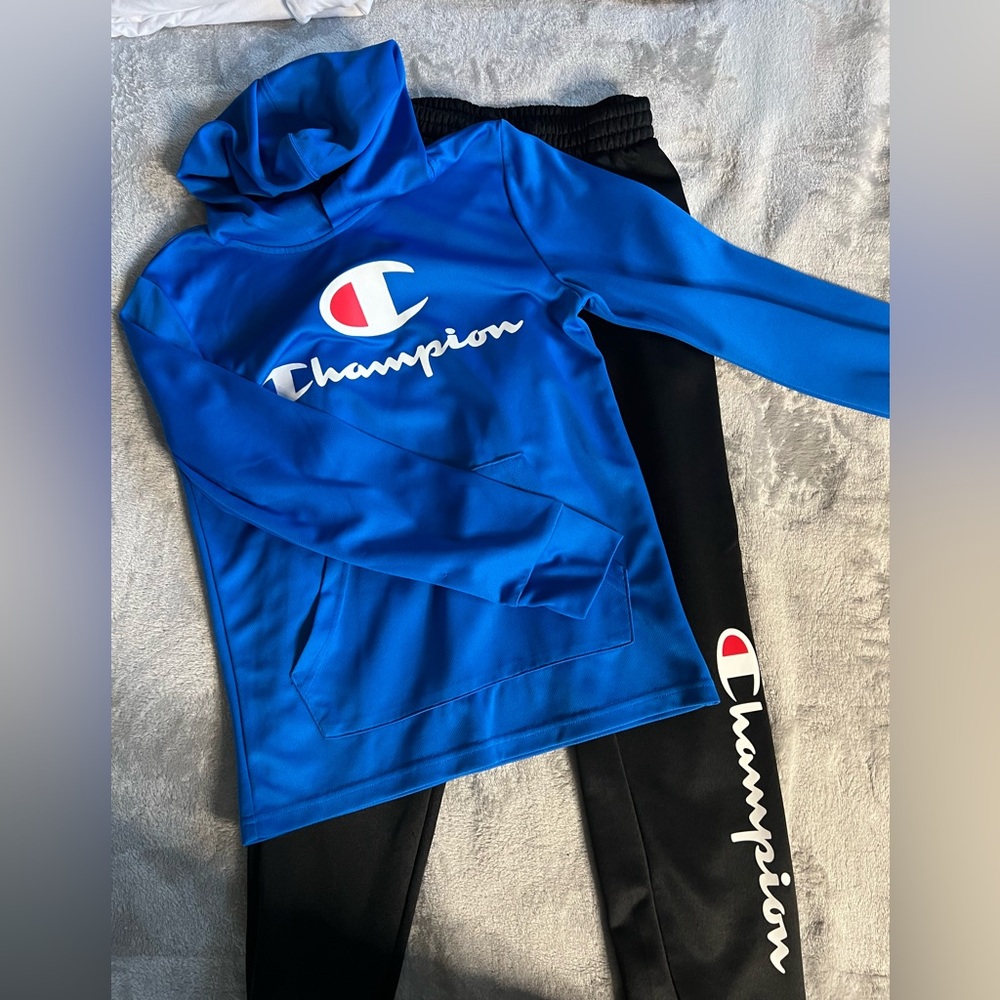 Champion matching set - Picture 4 of 4